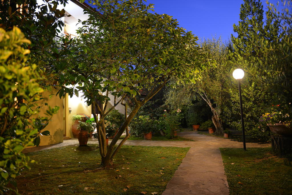 Villa Gli Olivi Calci Zimmer foto