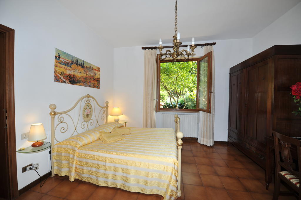 Villa Gli Olivi Calci Zimmer foto