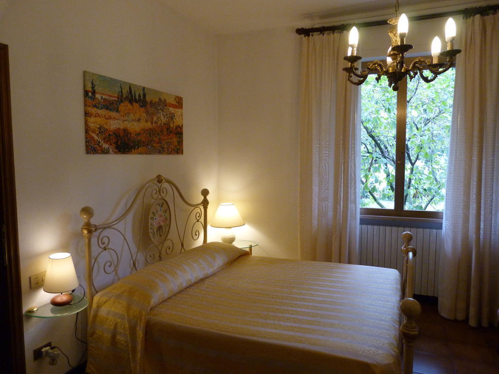 Villa Gli Olivi Calci Zimmer foto